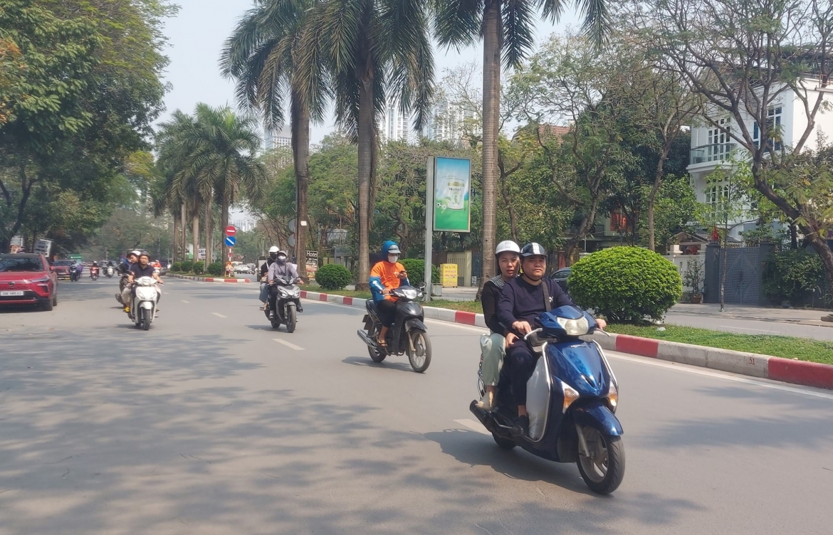 thoi tiet hom nay 4 9 nang nong o bac bo hinh anh 1