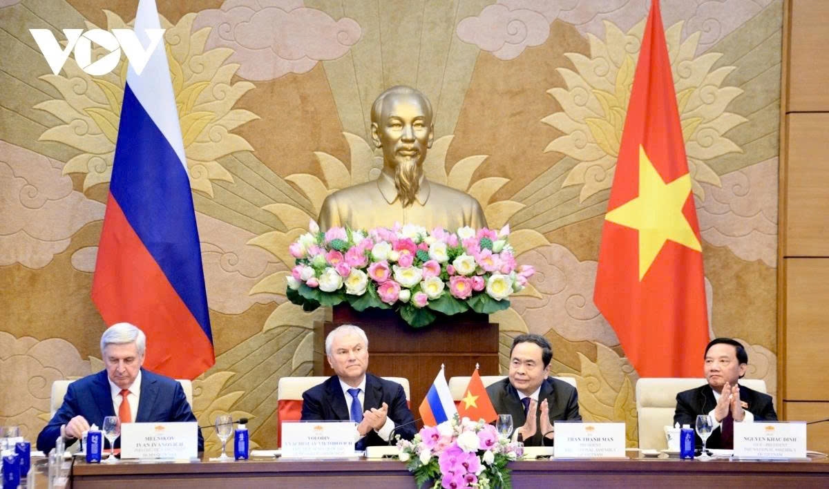 hanoi talks boost vietnam russia strategic partnership, parliamentary cooperation picture 3