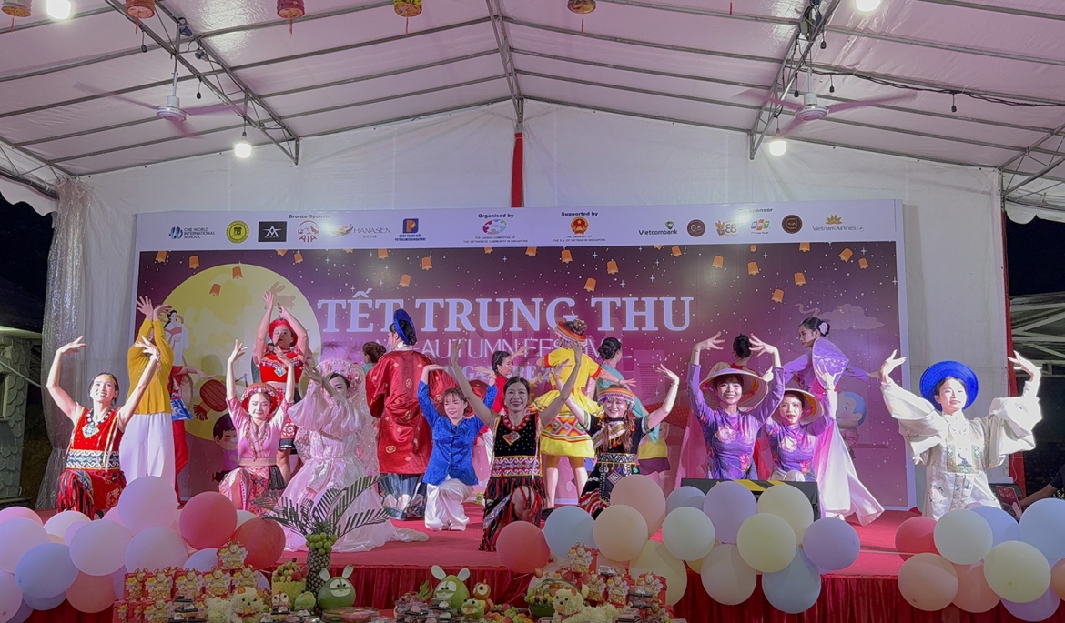 trung thu 2025 tai singapore gan ket cong dong, lan toa hon viet hinh anh 2