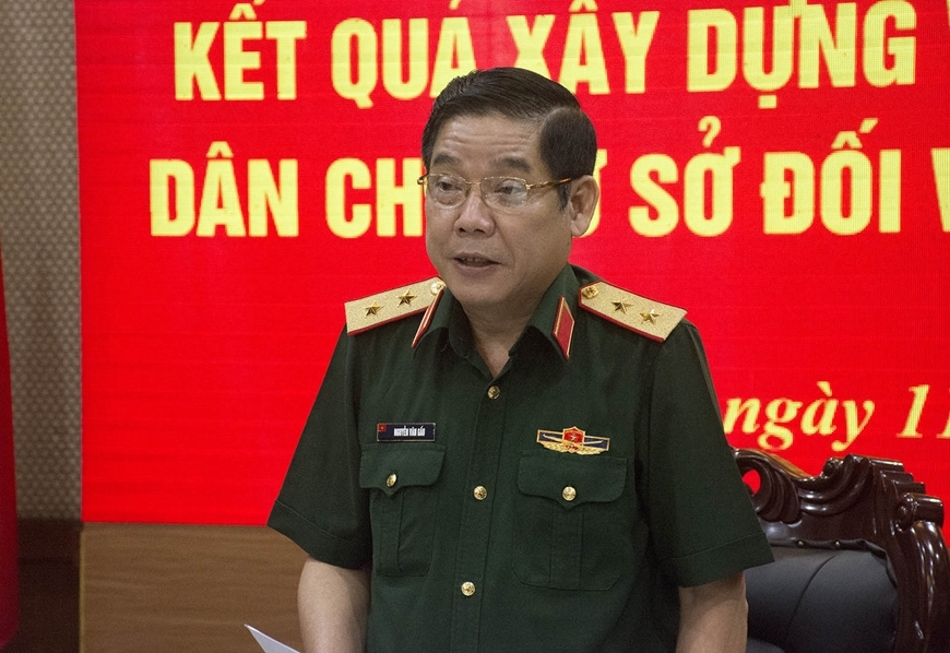 trung tuong nguyen van gau giu chuc thu truong bo quoc phong hinh anh 1