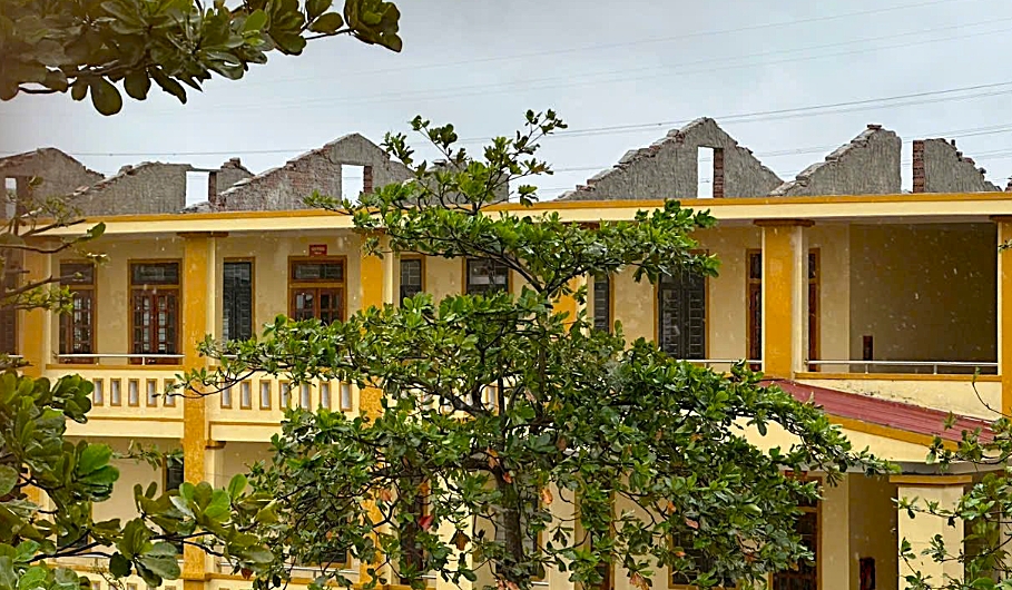 Ngành GD&ĐT Nghệ An thiệt hại gần 300 tỷ đồng do bão số 10