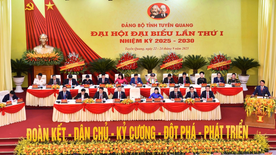 khai mac Dai hoi Dang bo tinh tuyen quang lan thu i, nhiem ky 2025 - 2030 hinh anh 3