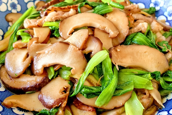 3 loai rau mua thu giau canxi nhan nhan cho viet, moi nguoi nen an thuong xuyen hinh anh 2
