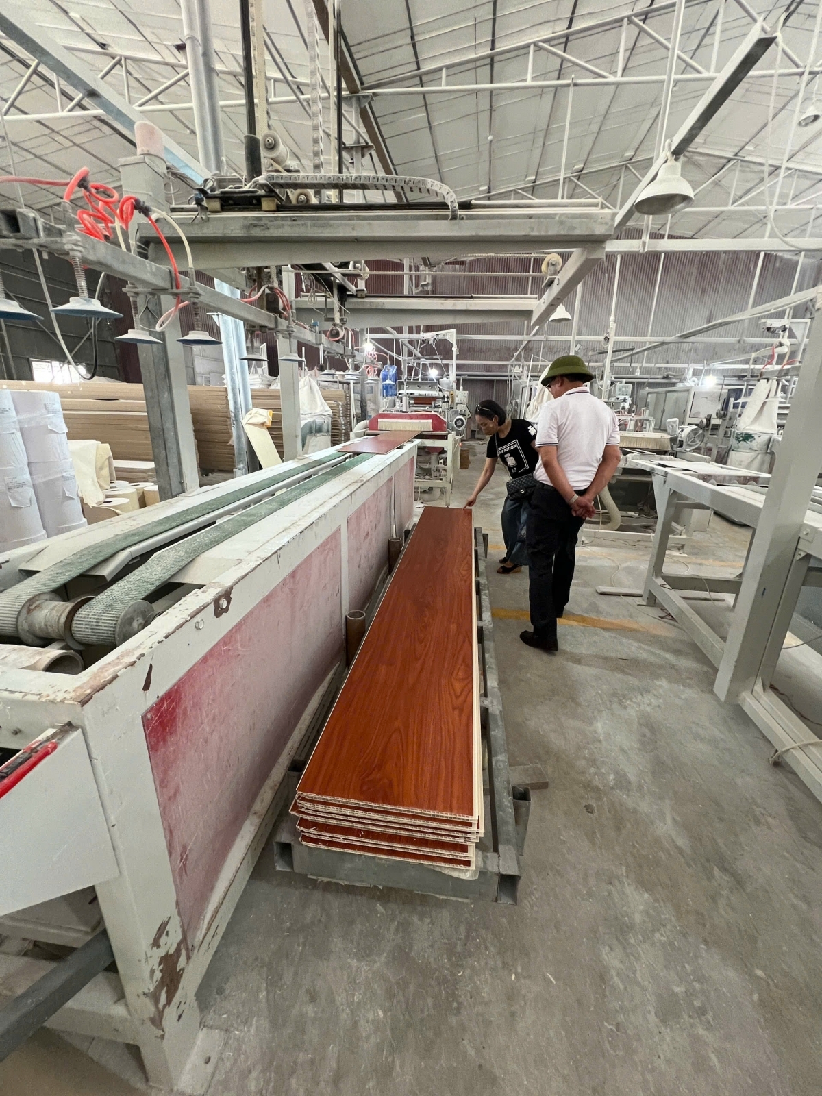 Nghỉ hưu không nghỉ việc