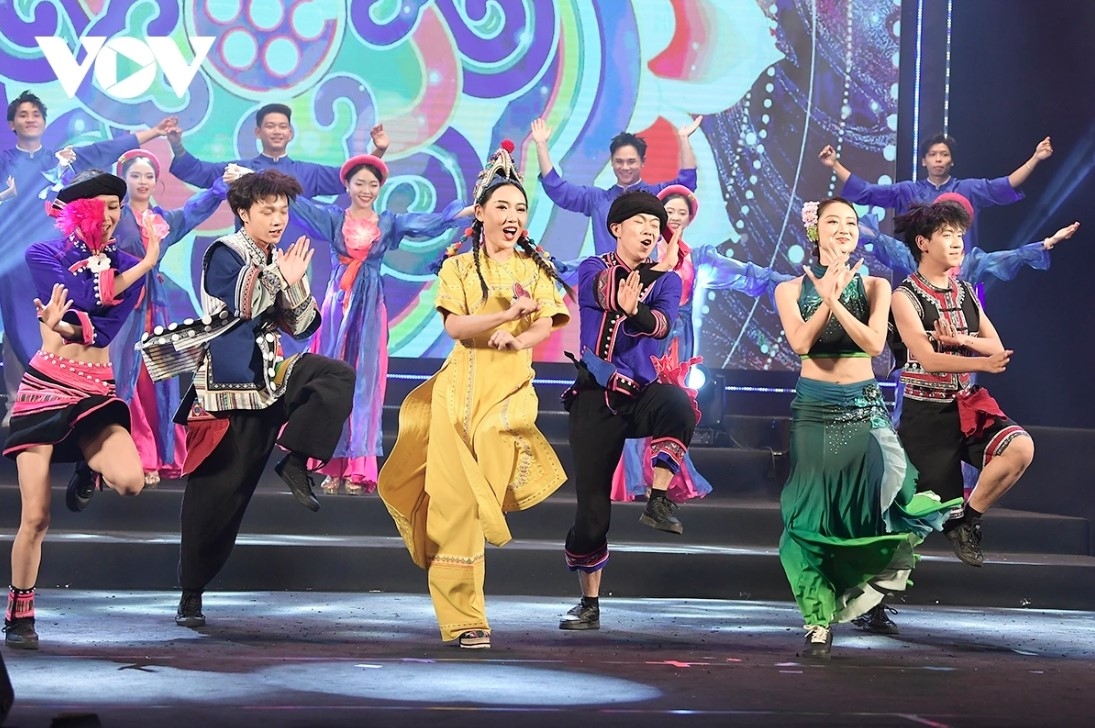 mid-autumn festival art program marks 75 years of vietnam-china diplomacy picture 14