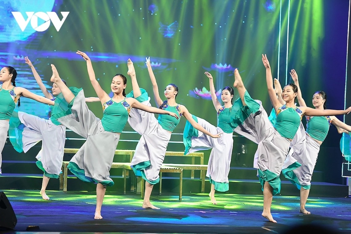 mid-autumn festival art program marks 75 years of vietnam-china diplomacy picture 6