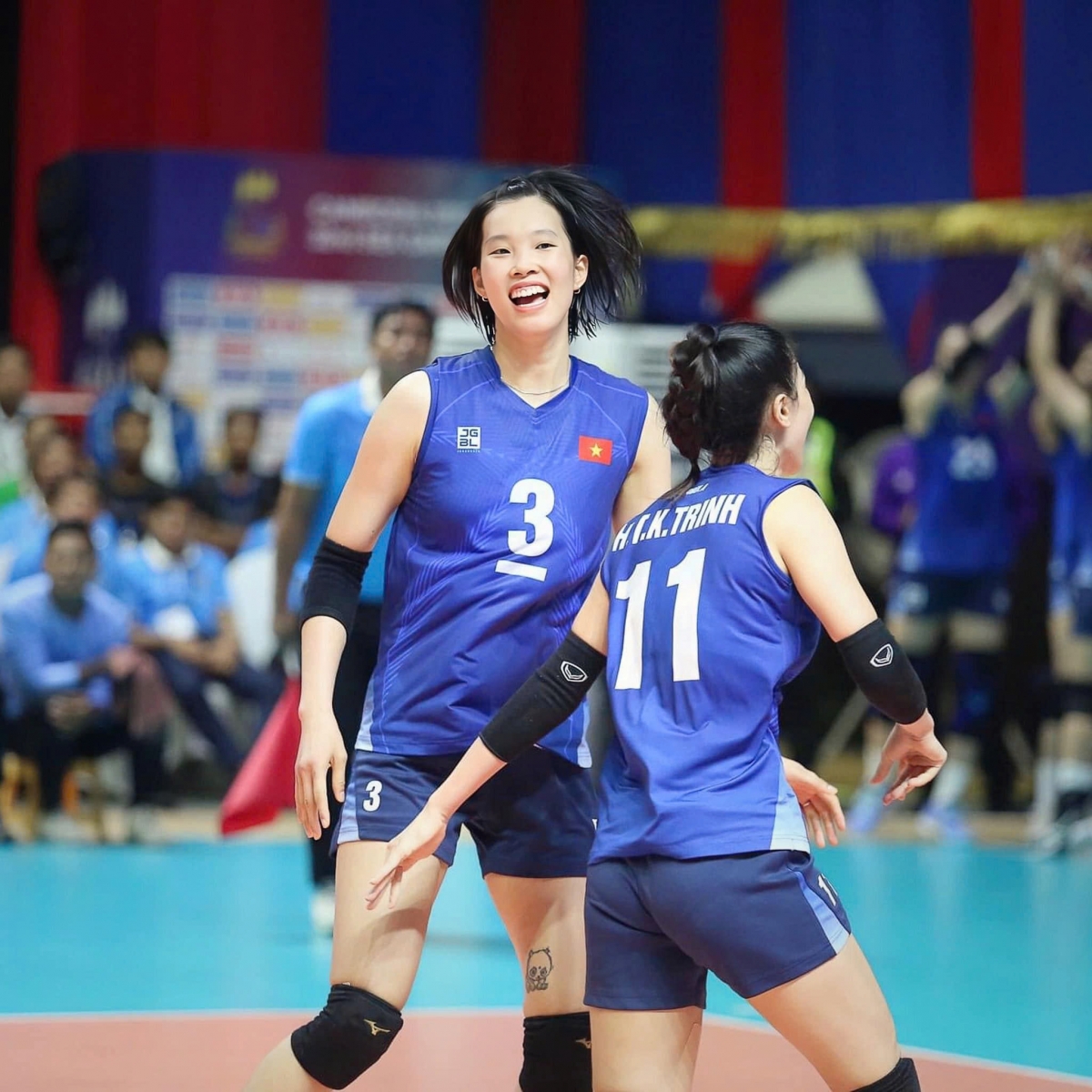 volleyball star thanh thuy departs for japan s gunma green wings picture 1 volleyball star thanh thuy departs for japan s gunma green wings picture 1