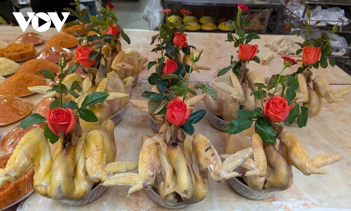 hanoi wet market bustling ahead of vu lan festival picture 5