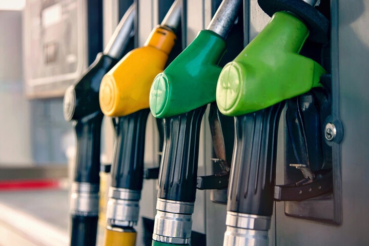 Giá xăng dầu hôm nay 21/9: Lo ngại nguồn cung lớn, giá dầu đi xuống