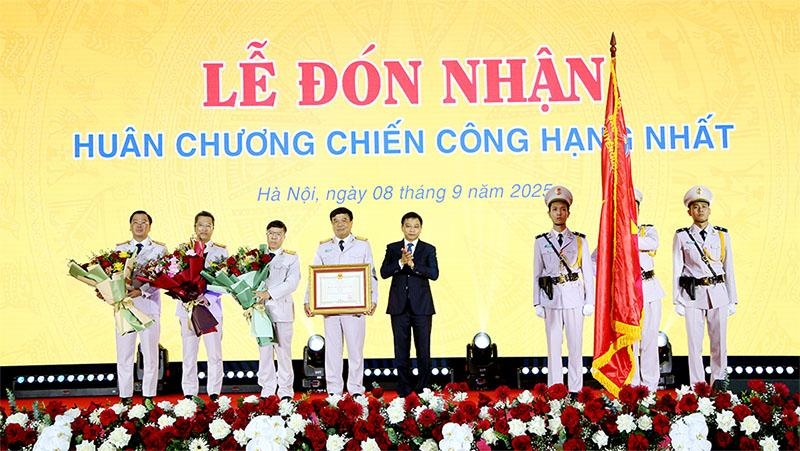 hai quan viet nam khang dinh vai tro nong cot gac cua nen kinh te quoc gia hinh anh 4