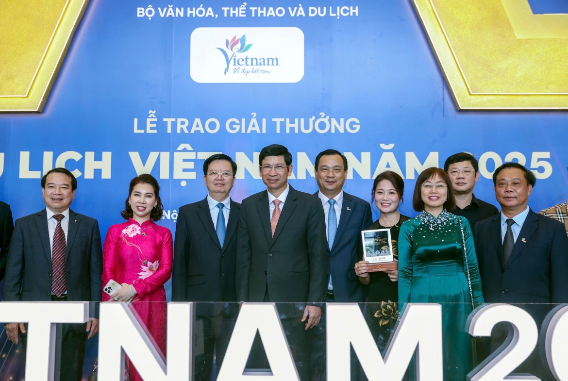 f5 viet nam nhan giai doanh nghiep lu hanh quoc te don khach du lich vao viet nam tot nhat hinh anh 4