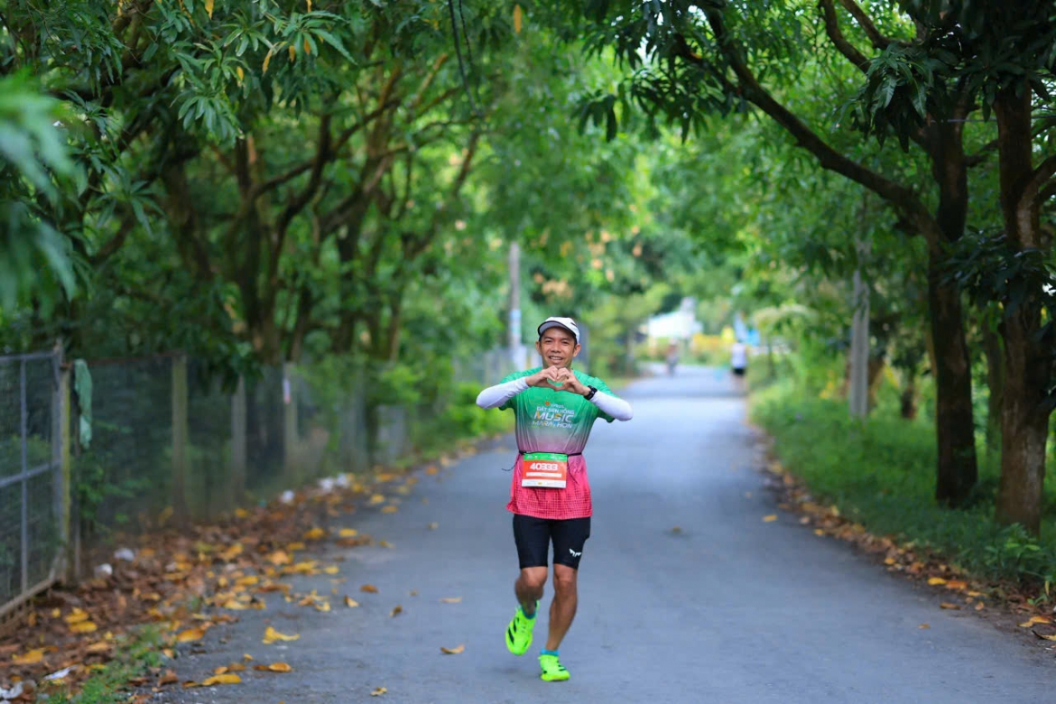 12.000 van dong vien hoa sac hong giua ngay hoi marathon tai Dong thap hinh anh 3