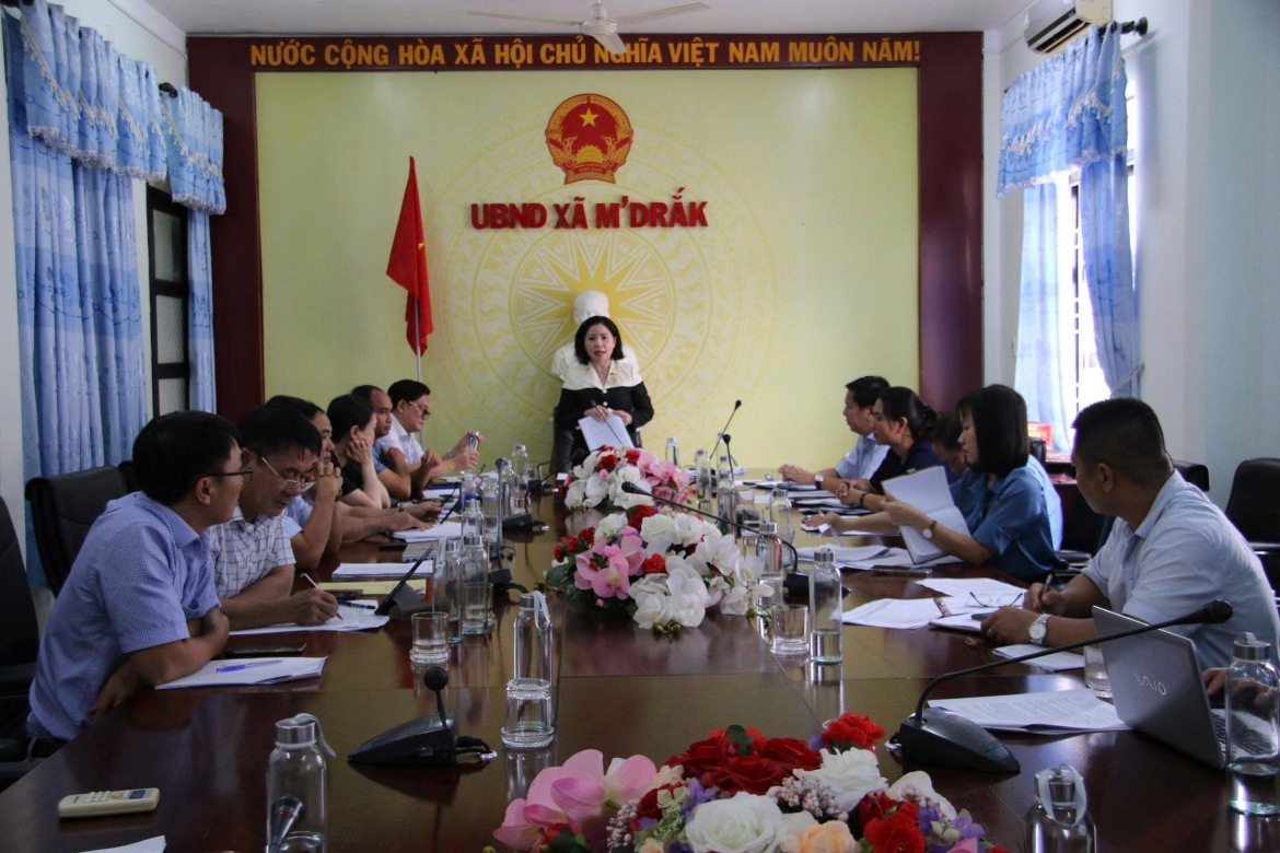 Doan Dbqh Dak lak khao sat viec trien khai cac chuong trinh muc tieu quoc gia hinh anh 2