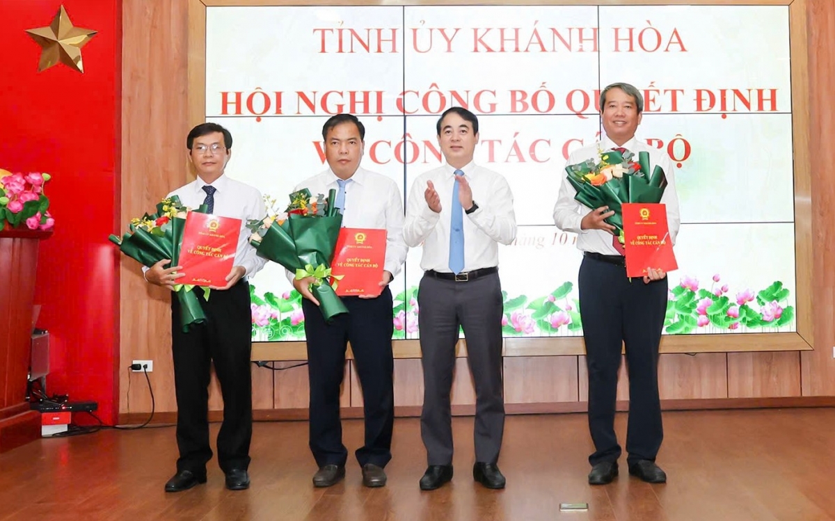 Điều động, bổ nhiệm nhiều cán bộ chủ chốt tại Khánh Hòa