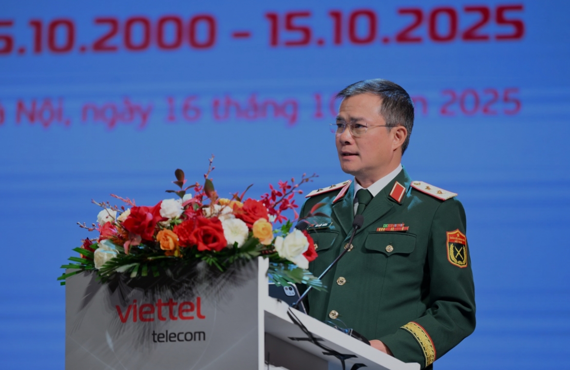viettel telecom nhan huan chuong lao dong hang nhat hinh anh 1