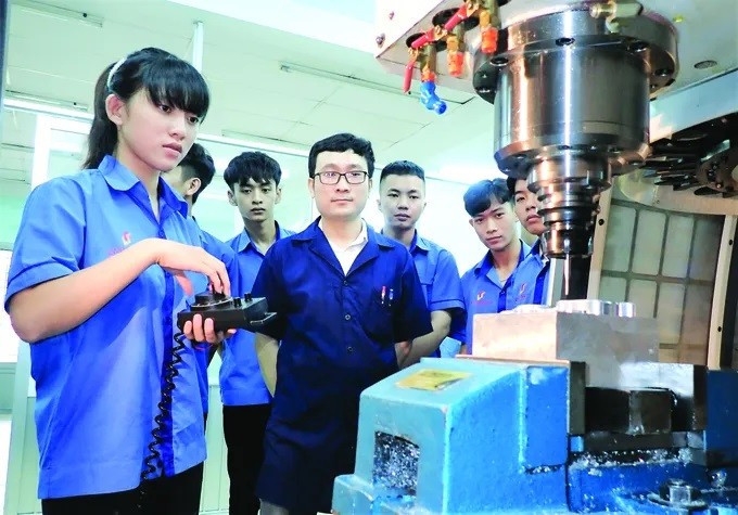 building smart vocational schools through digital transformation picture 1 building smart vocational schools through digital transformation picture 1
