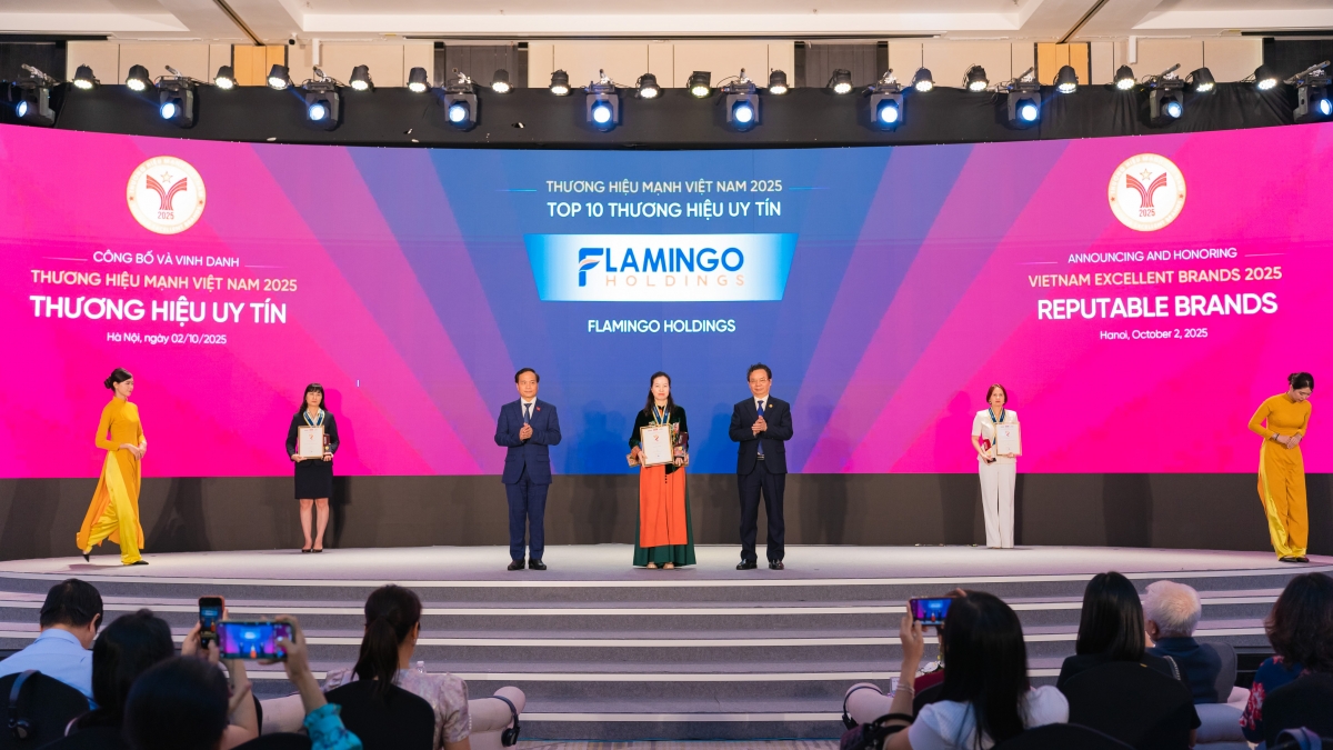 Flamingo Holdings nhận giải thưởng Top 10 Thương hiệu Uy tín 2025