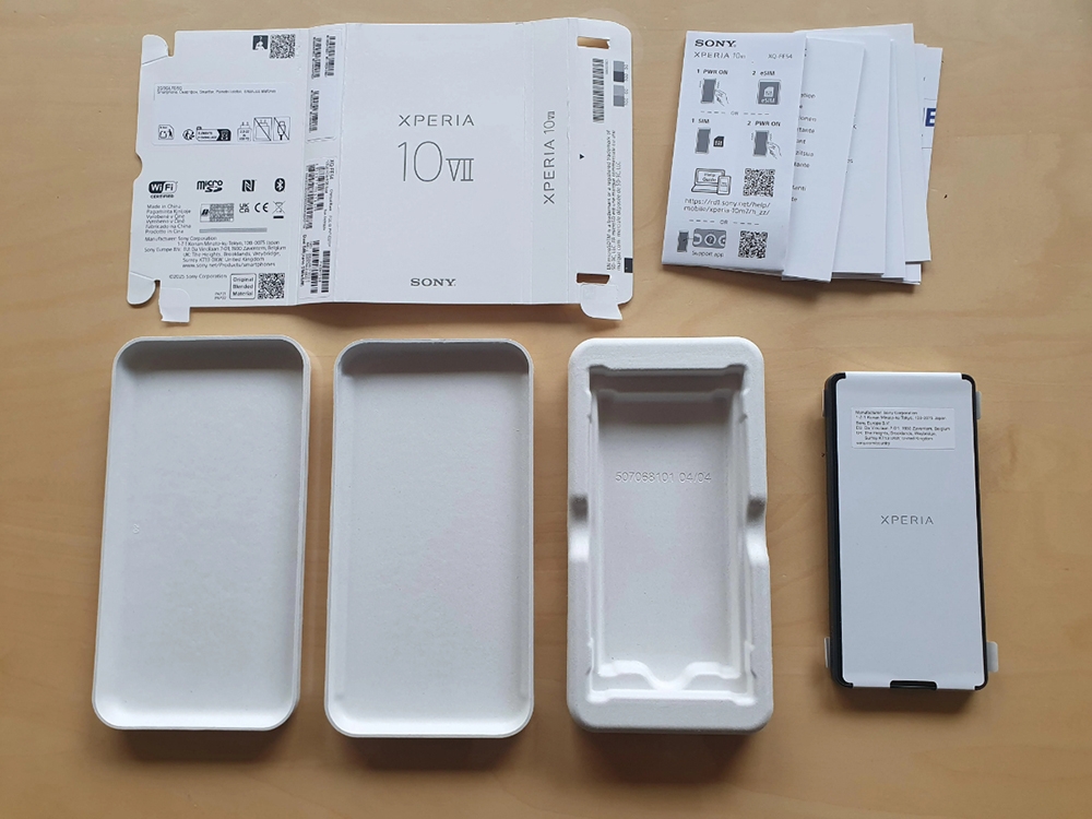 sony khởi đầu xu hướng smartphone trần trụi khi từ bỏ cả cáp usb hình ảnh 1 sony khoi dau xu huong smartphone tran trui khi tu bo ca cap usb hinh anh 1