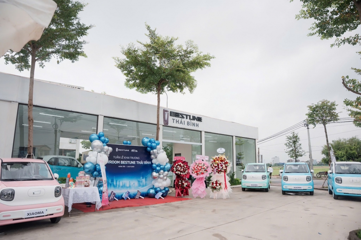 tuyen bo da co 18 showroom, bestune viet nam that su co he thong phan phoi hinh anh 5