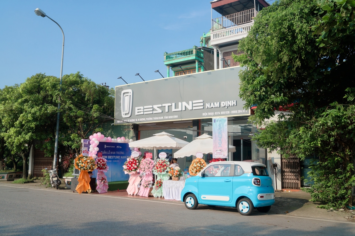 tuyen bo da co 18 showroom, bestune viet nam that su co he thong phan phoi hinh anh 4