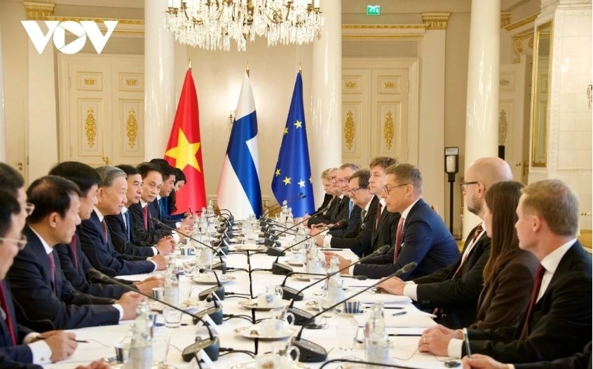 vietnam, finland elevate ties to strategic partnership, pledge closer cooperation picture 1