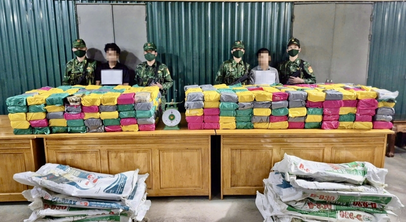 border guards bust large drug trafficking case from laos into vietnam picture 1