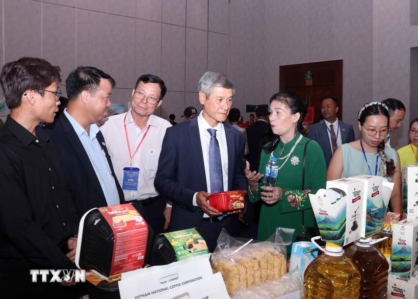 vietnam-cambodia business forum 2025 held in hcm city picture 1 vietnam-cambodia business forum 2025 held in hcm city picture 1
