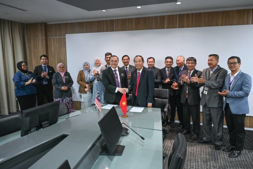 vietnam, malaysia enhance cooperation in combating illegal fishing picture 1