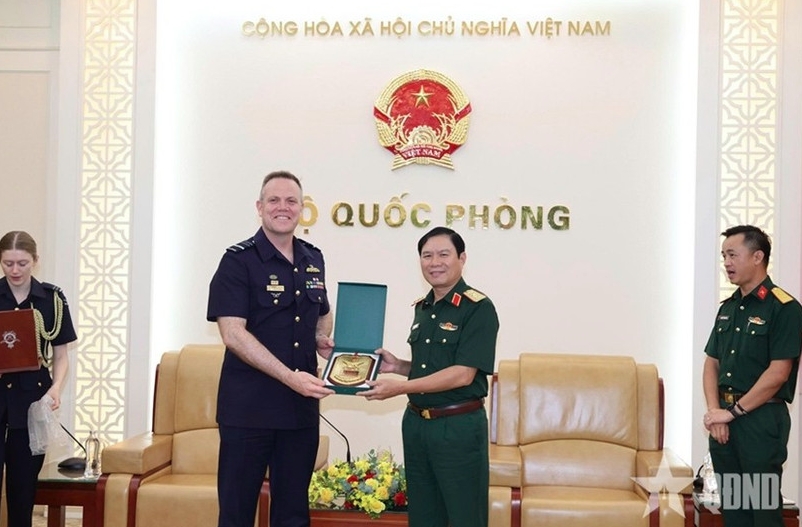 Vietnam, Australia seek stronger defence cooperation