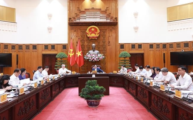 Public service unit restructuring must meet practical requirements: PM