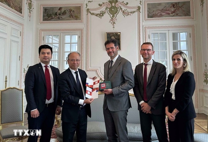 vietnam pushes to turn cooperation pledges with france into concrete action picture 1