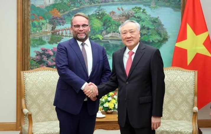 hessen state ready to support vietnam in developing int l financial centre picture 1 hessen state ready to support vietnam in developing int l financial centre picture 1