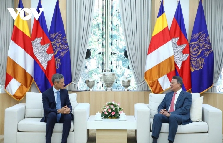 vietnam, cambodia step up economic and investment cooperation picture 1