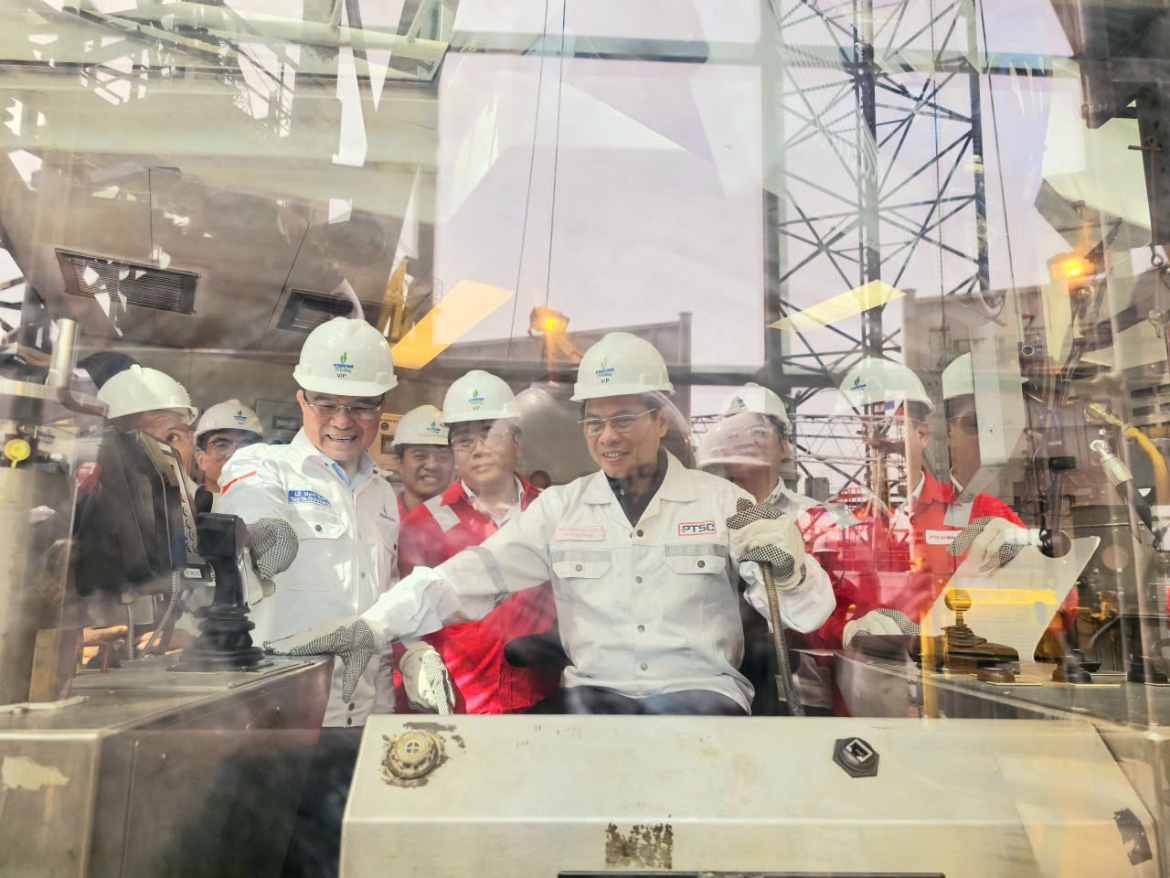 petrovietnam tang truong 2 con so 9 thang 2025 hinh anh 2
