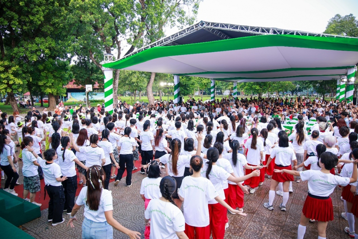 herbalife viet nam to chuc ngay dinh duong cong dong viet nam lan 5 hinh anh 3