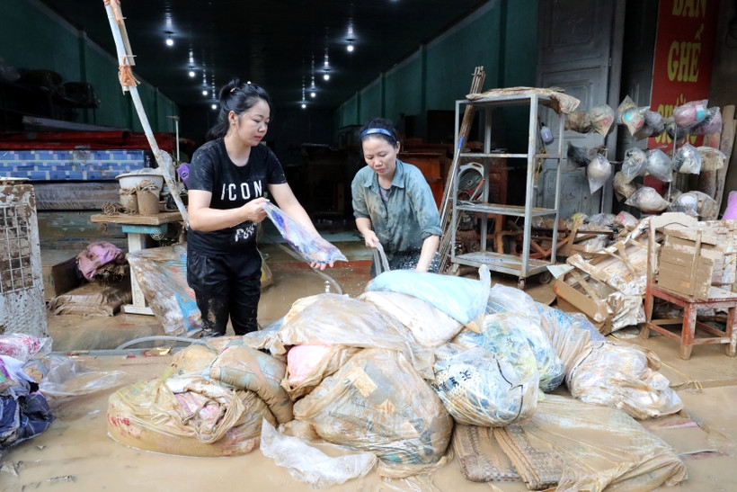 additional vnd400 billion earmarked for flood-hit provinces recovery picture 1