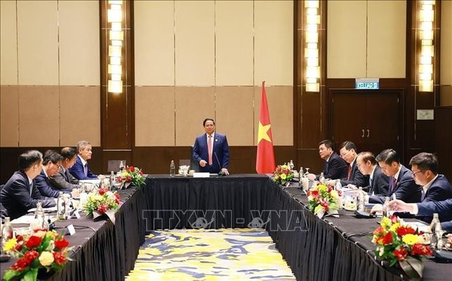pm works with vietnamese ambassadors to asean countries picture 1