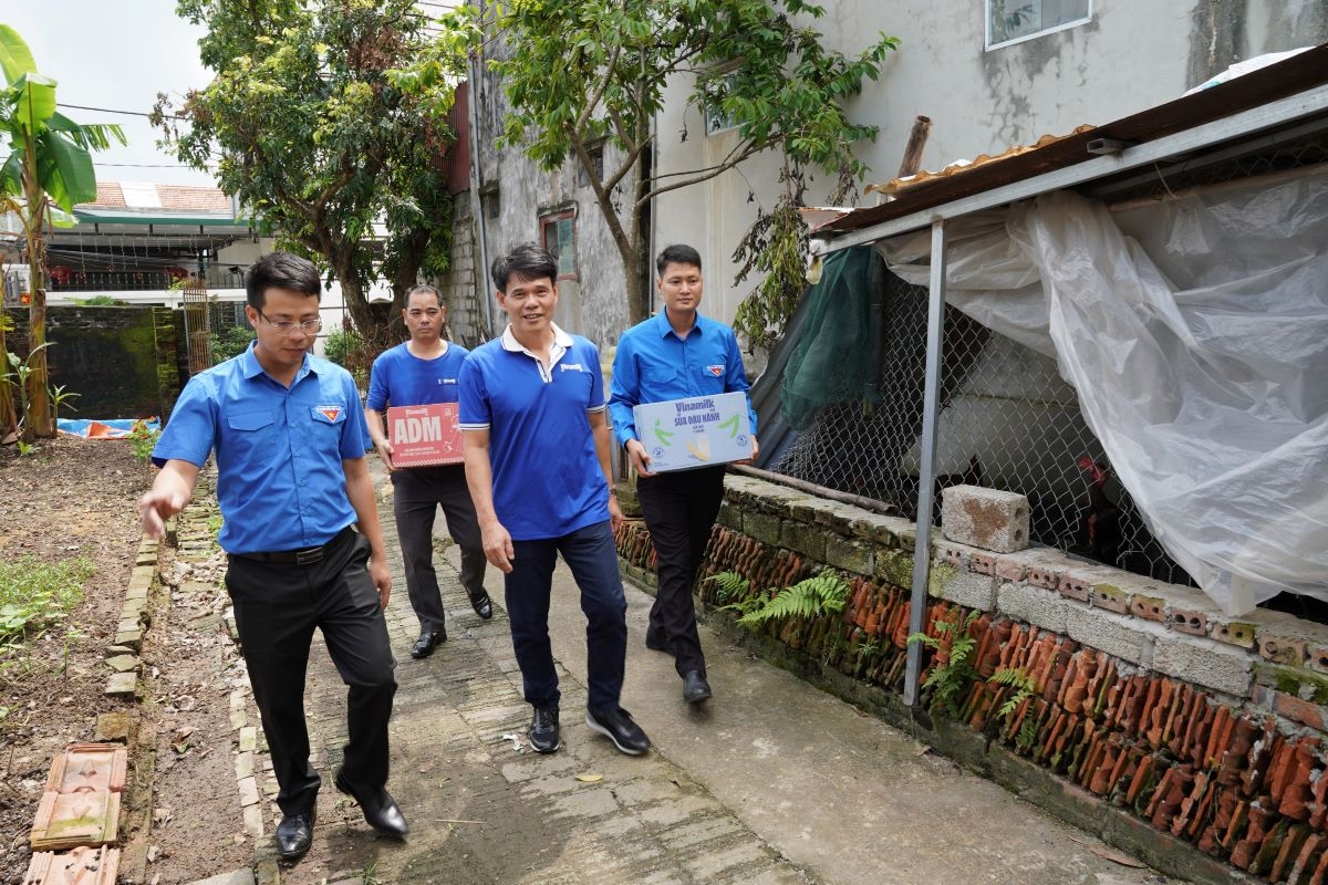 vinamilk cùng cộng đồng viết tiếp hành trình sẻ chia hình ảnh 8 vinamilk cung cong dong viet tiep hanh trinh se chia hinh anh 8