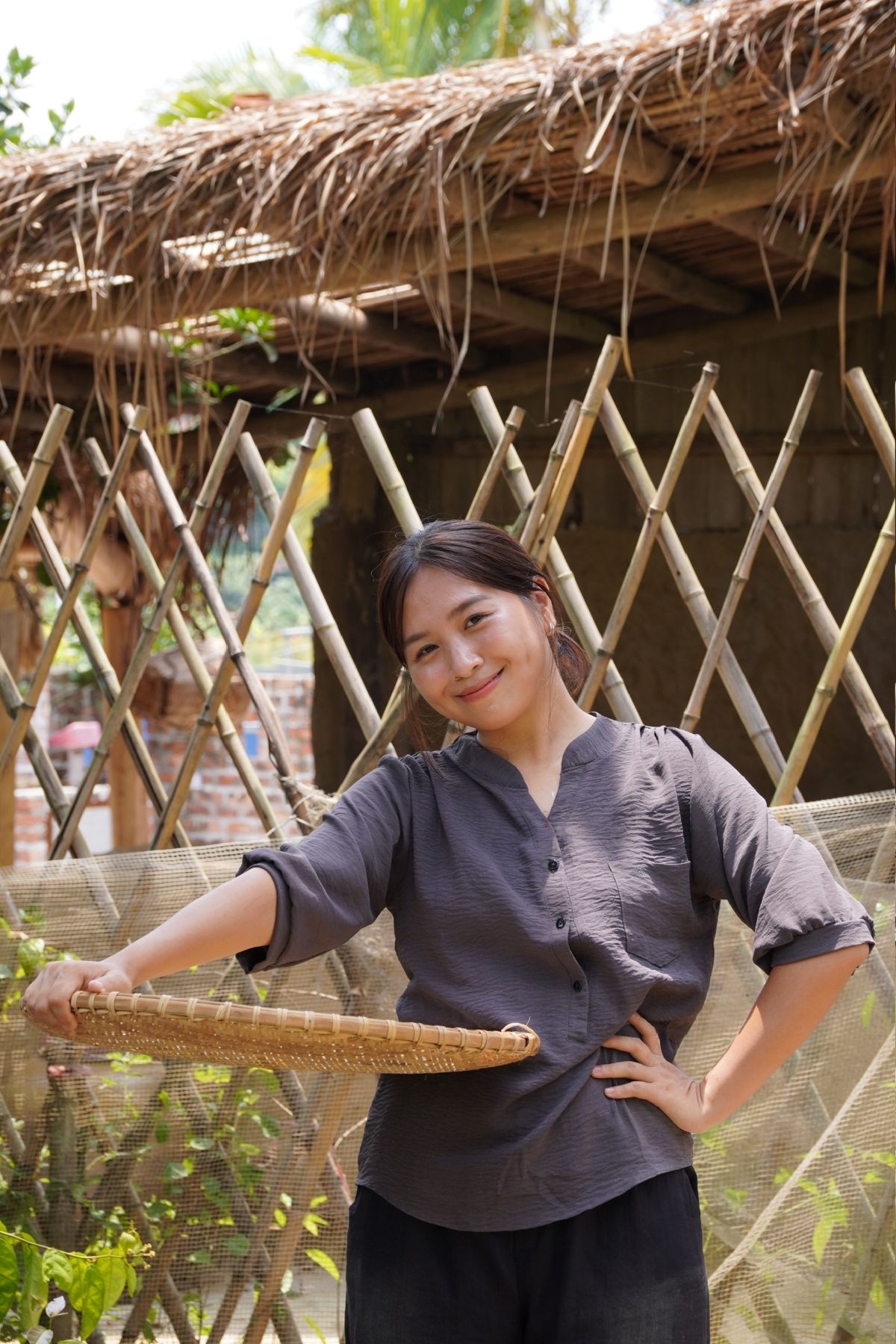 “Hồi ức 1997” – Từ gian bếp củi đến video triệu view, nơi ký ức chạm đến trái tim