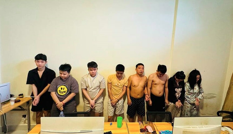 Eight Vietnamese arrested in Cambodia for suspected online fraud