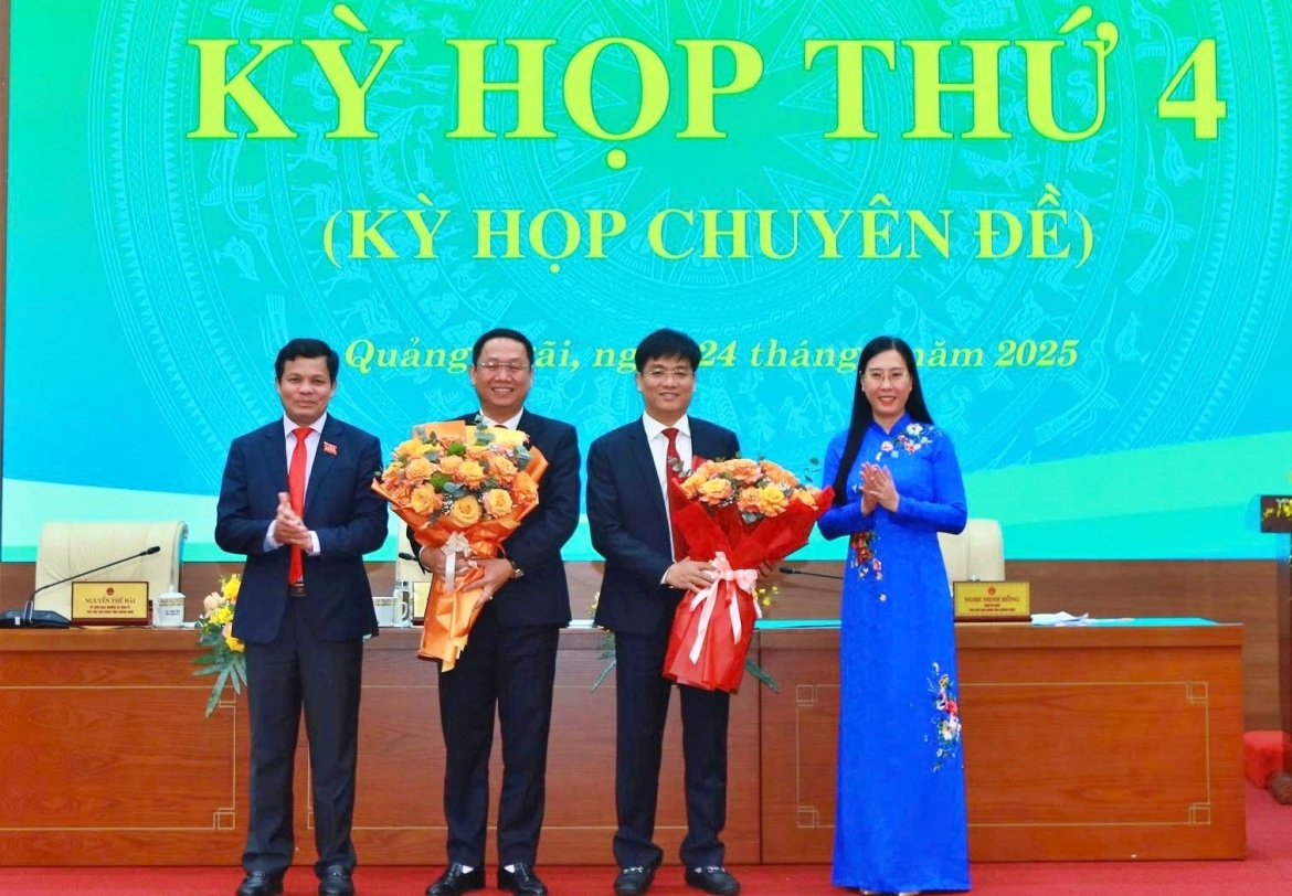 phe chuan 2 pho chu tich ubnd tinh quang ngai nhiem ky 2021-2026 hinh anh 1