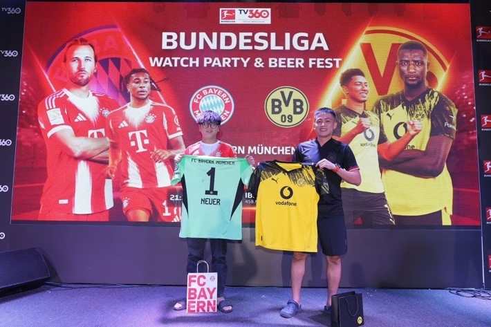 tv 360 bien der klassiker thanh le hoi bia, thoi bung tinh than bundesliga hinh anh 3