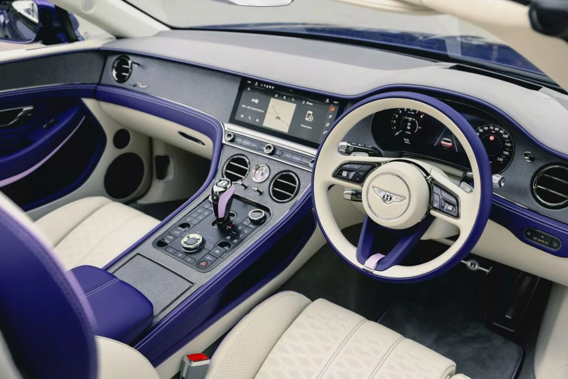 kham pha bentley continental gtc speed mau tim violette doc nhat the gioi hinh anh 1