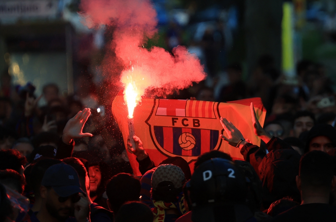 ket qua cup c1 chau Au hom nay 2 10 psg loi nguoc dong ngay tren san barca hinh anh 11