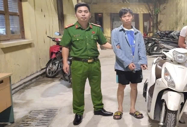 Truy bắt đối tượng trộm xe máy của du khách nước ngoài tại trung tâm Hà Nội