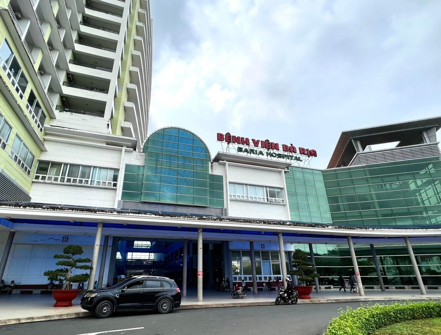 Bệnh viện Bà Rịa nói gì về việc nam sinh không được cấp cứu kịp thời?