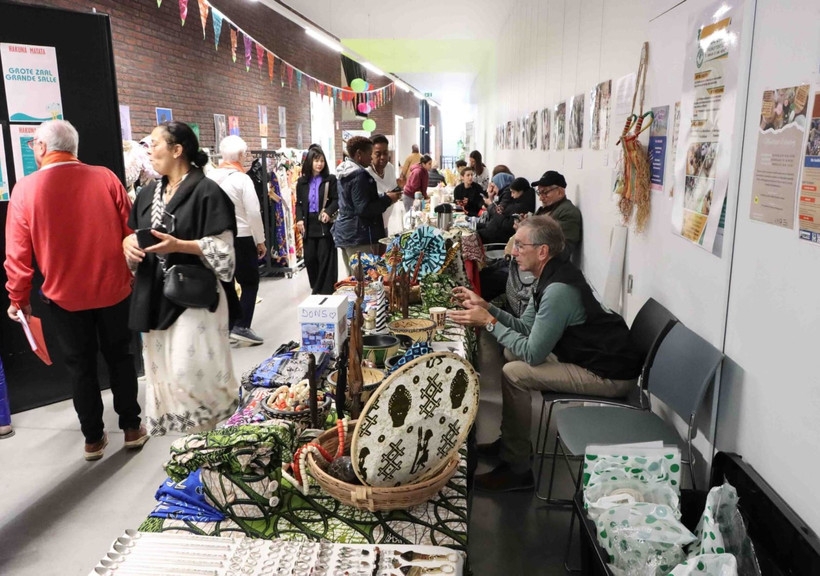 vietnam showcases culture in brussels picture 1