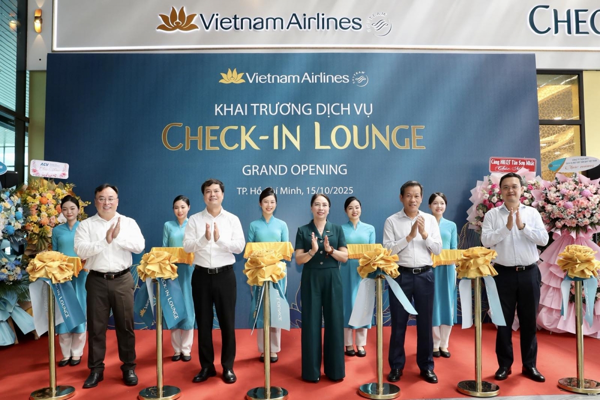 Vietnam Airlines thực hiện check-in Lounge tại Tân Sơn Nhất: Trải nghiệm đẳng cấp