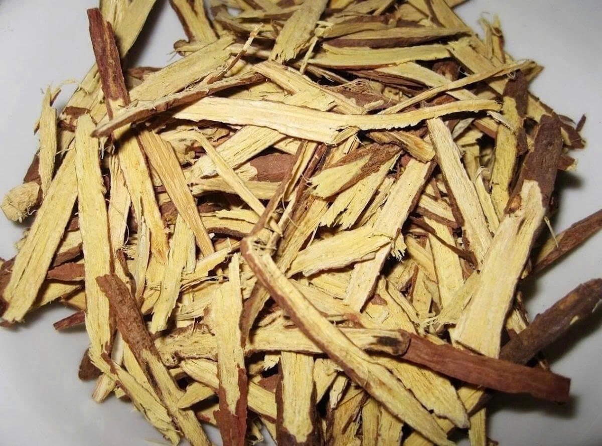 Cam thảo: Vị thuốc ngọt lành hay con dao hai lưỡi cho sức khỏe?