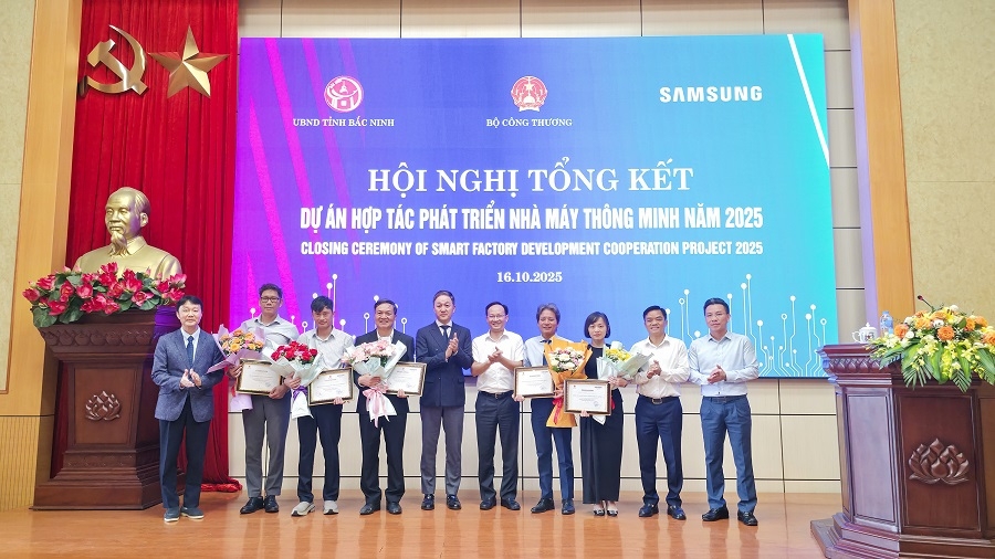 Samsung Việt Nam tổng kết Dự án hỗ trợ phát triển nhà máy thông minh năm 2025